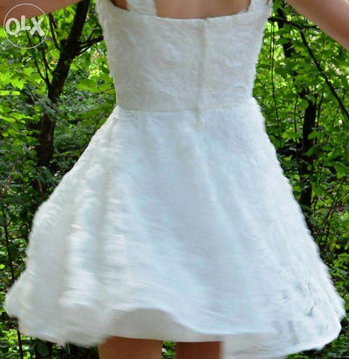 Rochie mireasa scurta