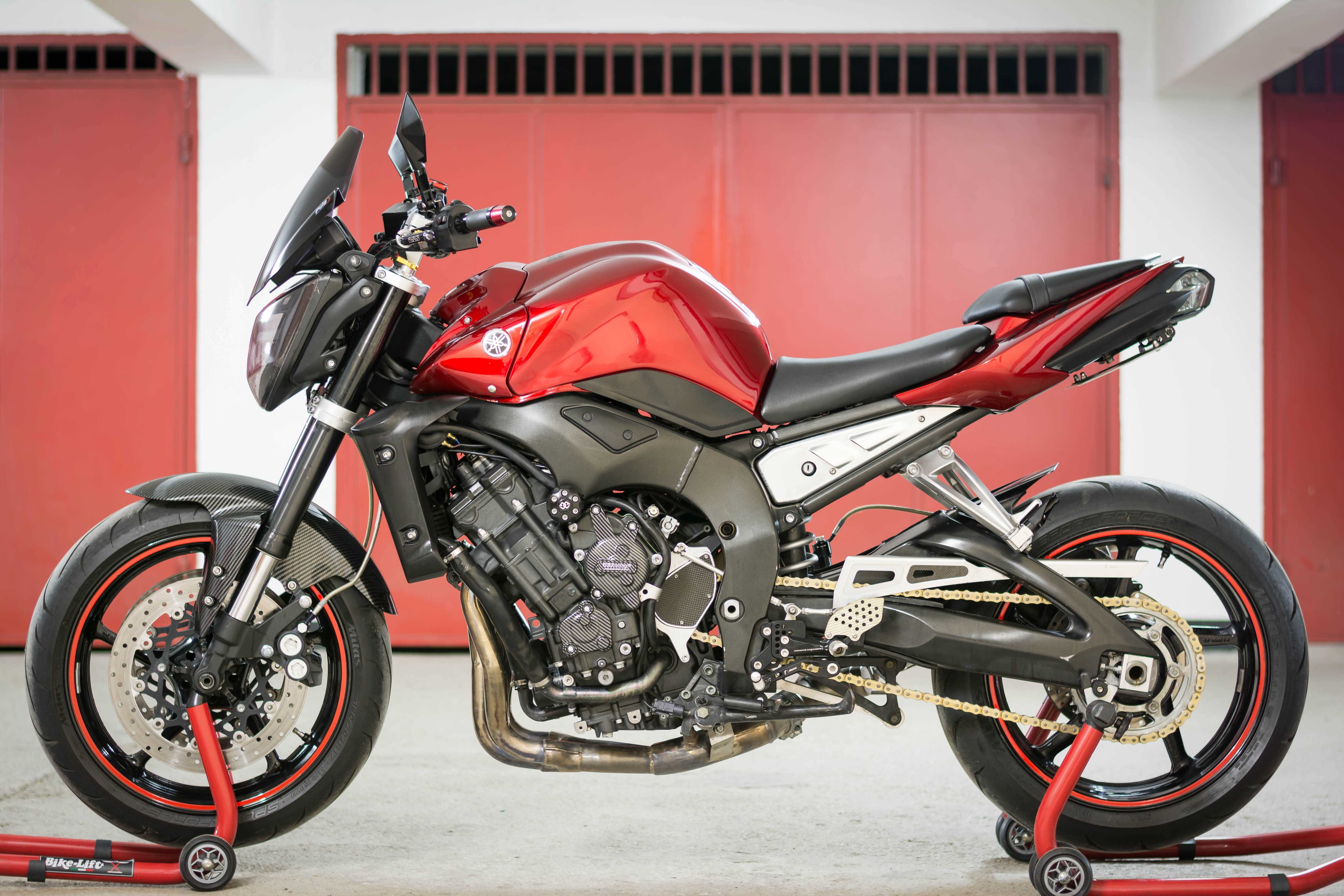 Yamaha FZ 1 Naked