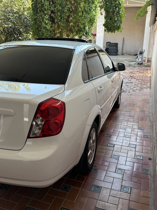 jentra 3-pazitsa full