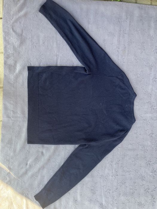 bluza (uspa/ L) și pulover (ralph lauren/ M)