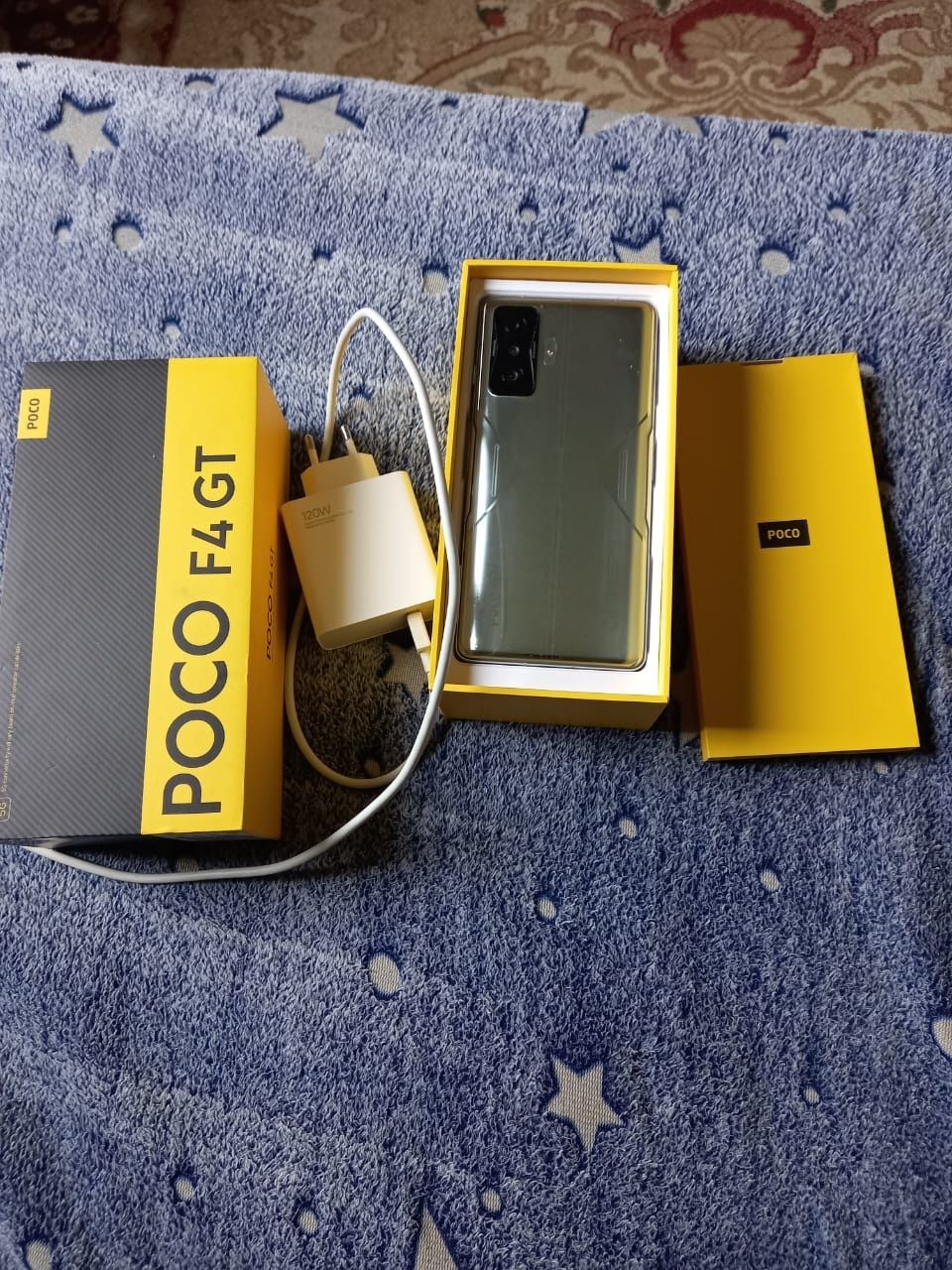 Продам телефон Poco f4 GT