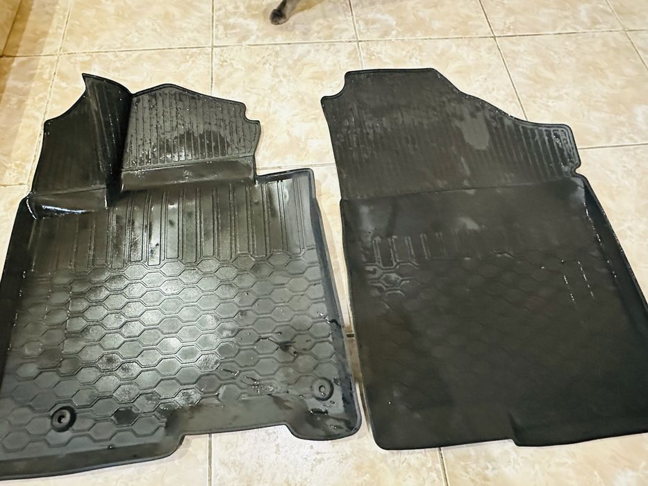 продам полики на Хендай Туксон