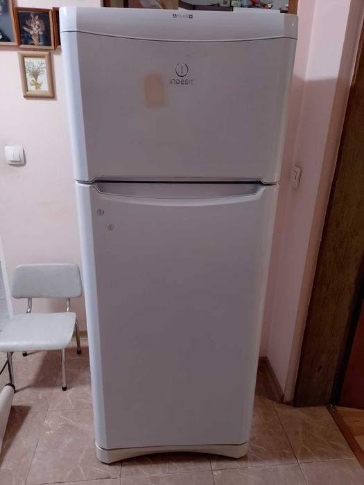 Хладилник Indesit