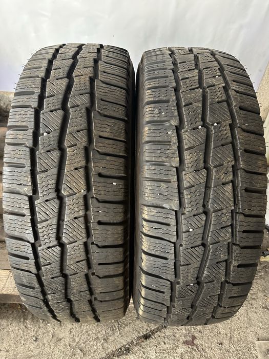 215/65/16c за бус Michelin dot22