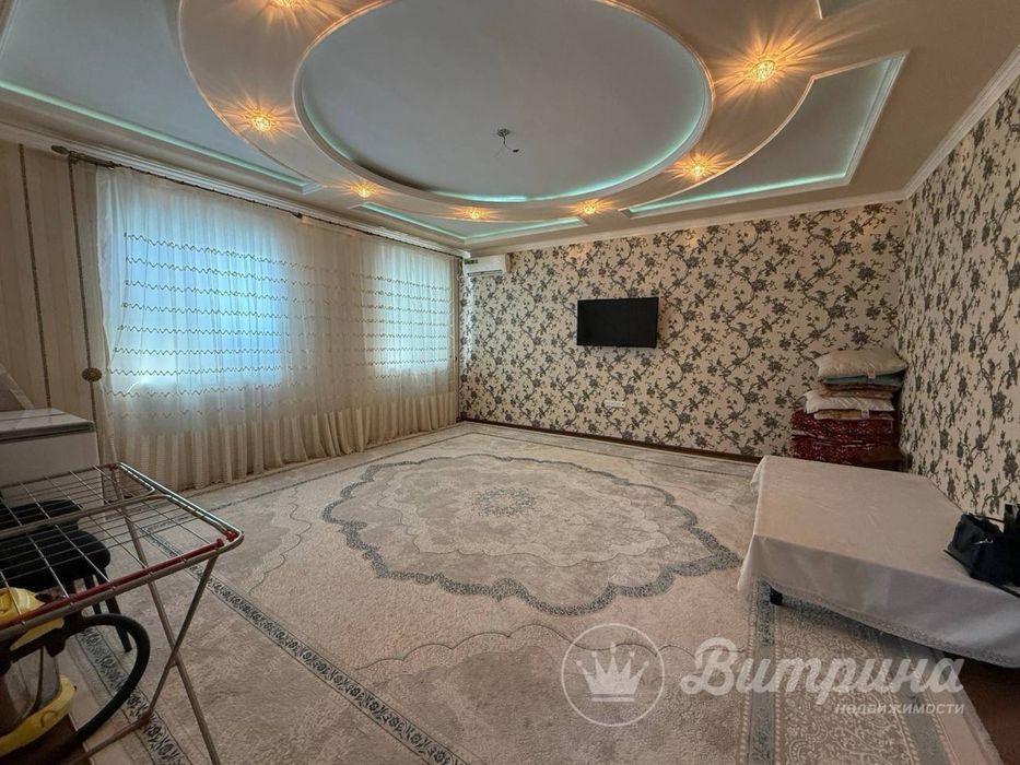 3- комнатная квартира на Сайраме