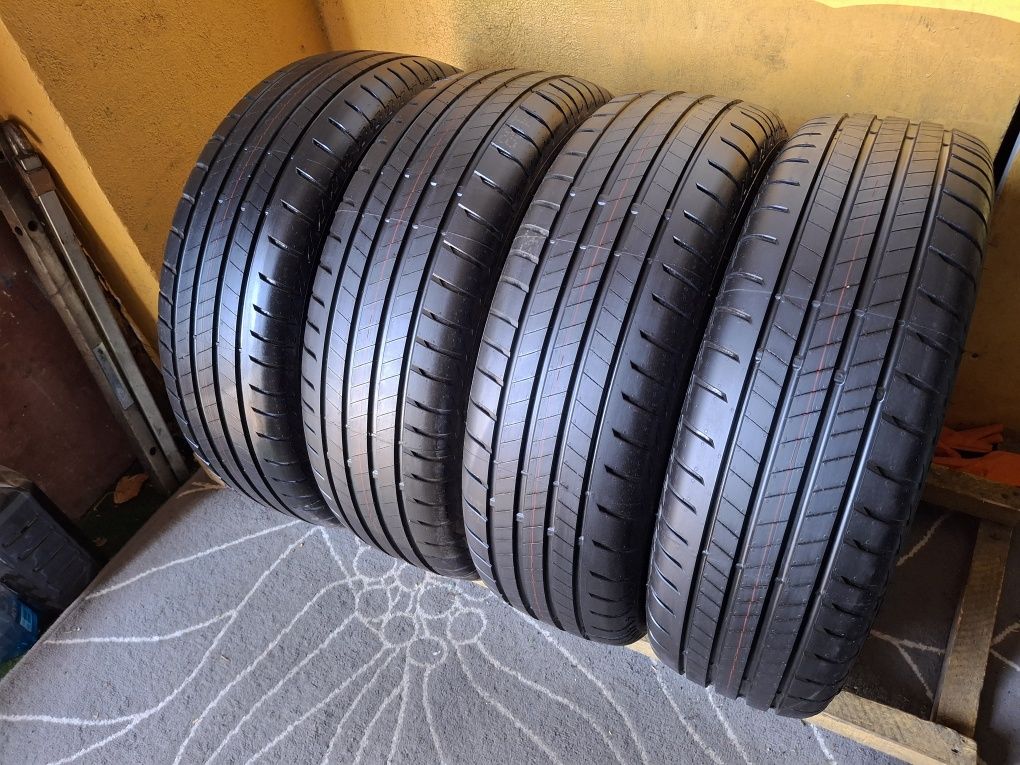 225 65 17 Bridgestone DOT 2024 (2025) vara NOI