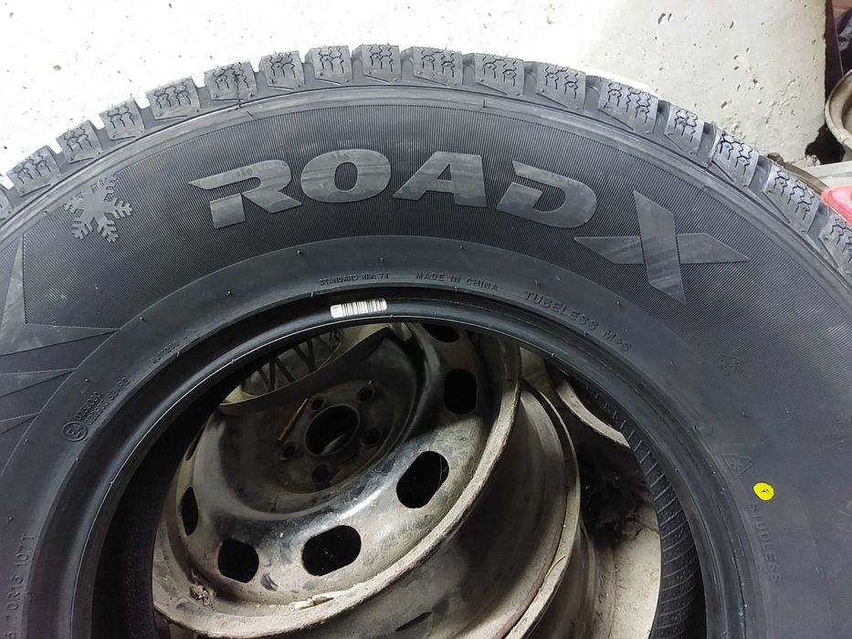 НОВИ зимни гуми ROADX 245/70/16 107T DOT 2124