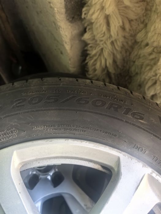 Летни гуми 205/60 R16 + джантите ПРОМО