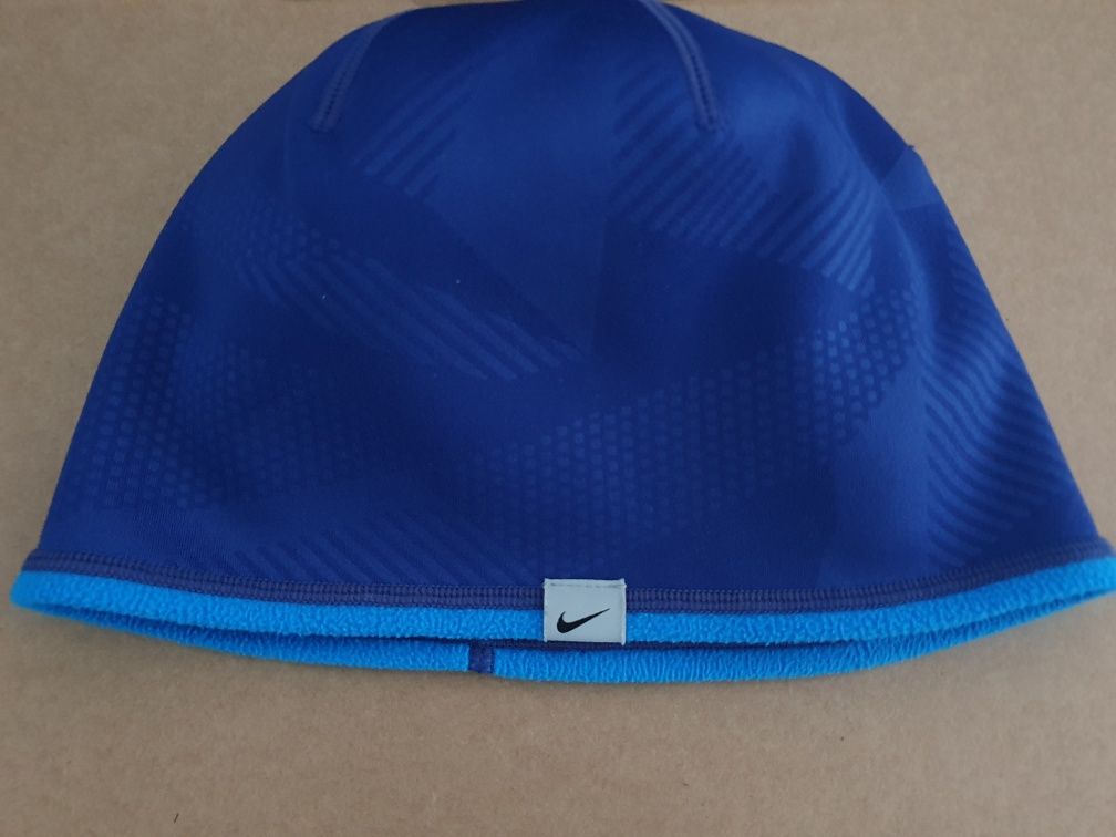 Шапка Nike Polar