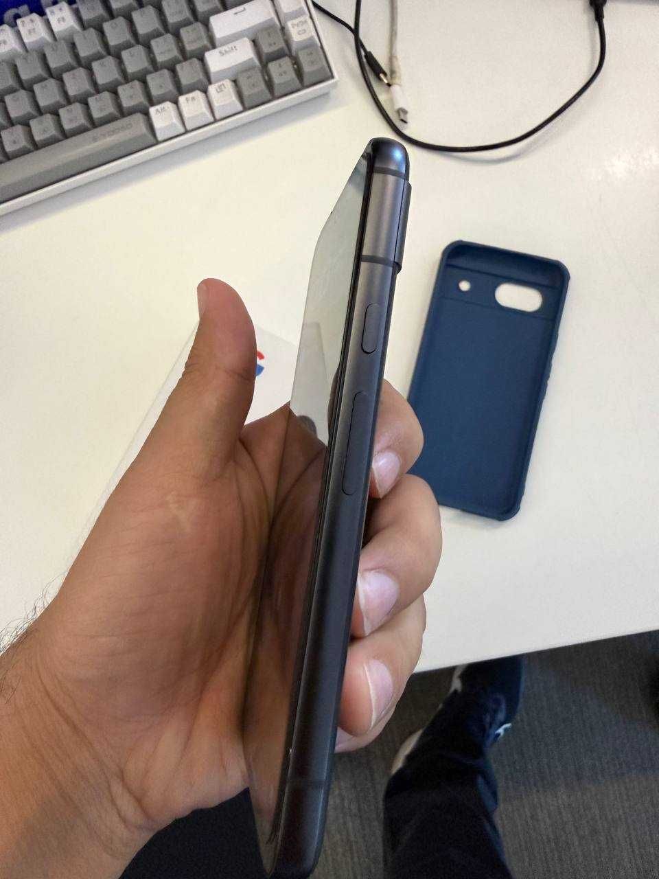 Google pixel 8a 128GB USA