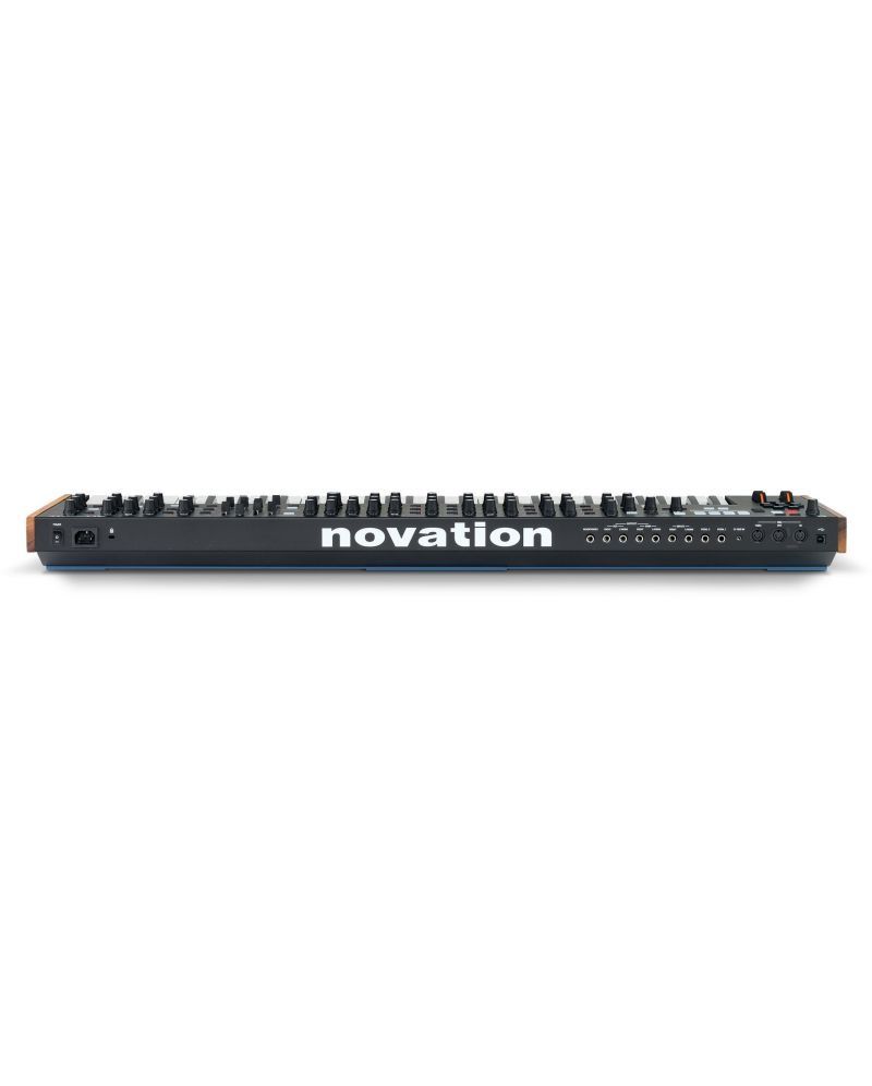 Синтезатор Novation - Summit