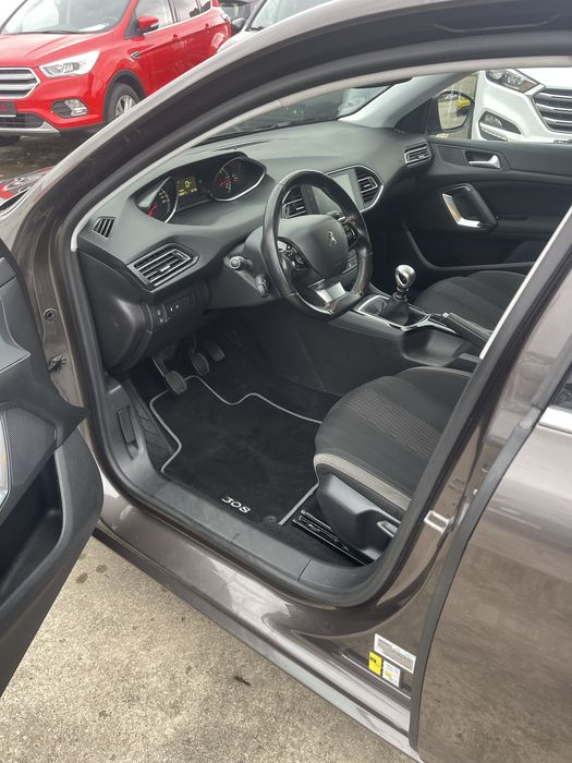 Peugeot 308 - 1.6 HDI - 120 cp