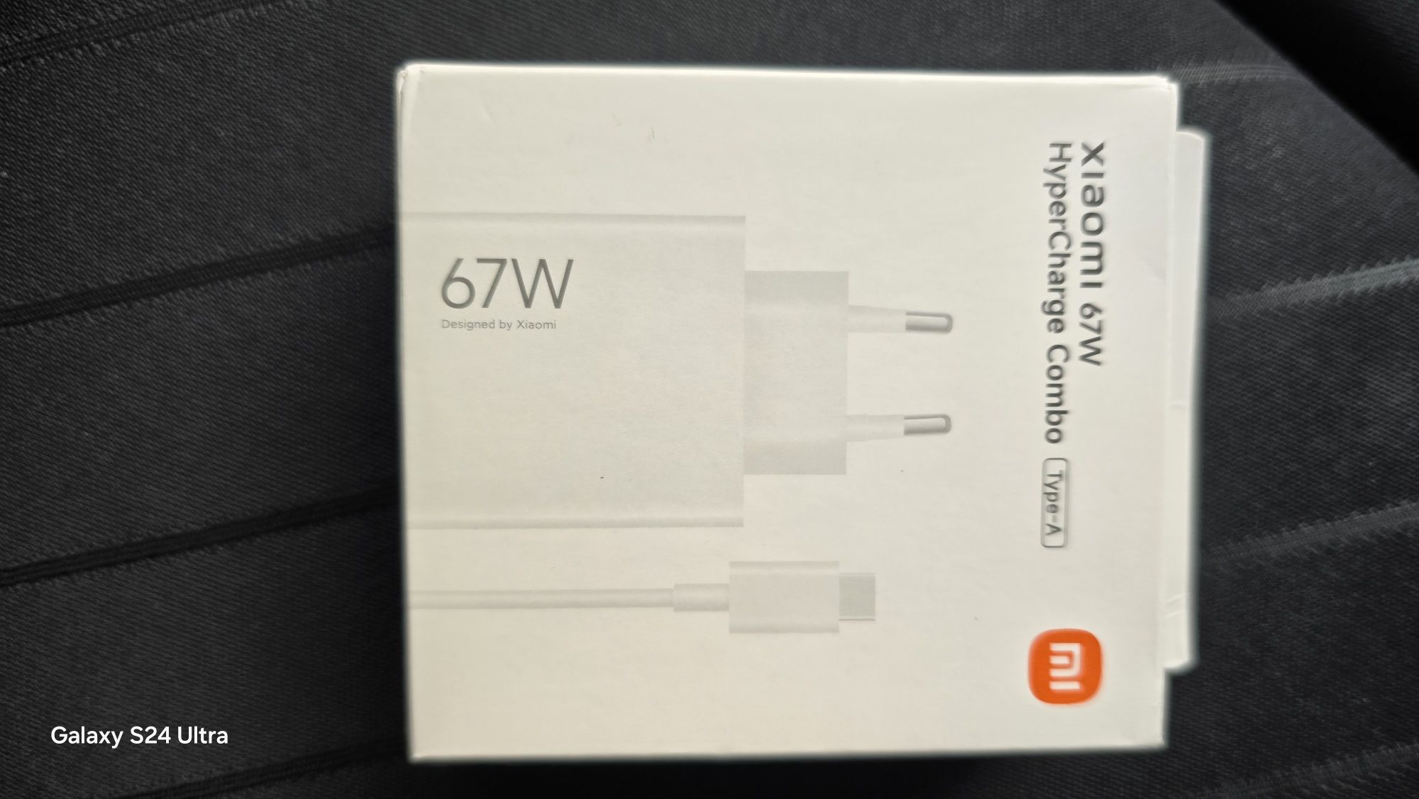 Продавам оригинално бързо зарядно на Xiaomi mi 67W