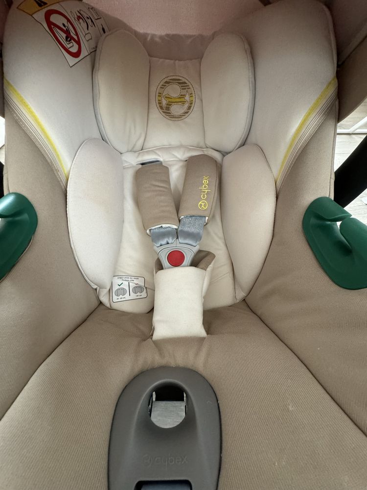 Cybex Стол за кола Aton S2 i-Size (0-13 кг.) + ПОДАРЪК Адаптори