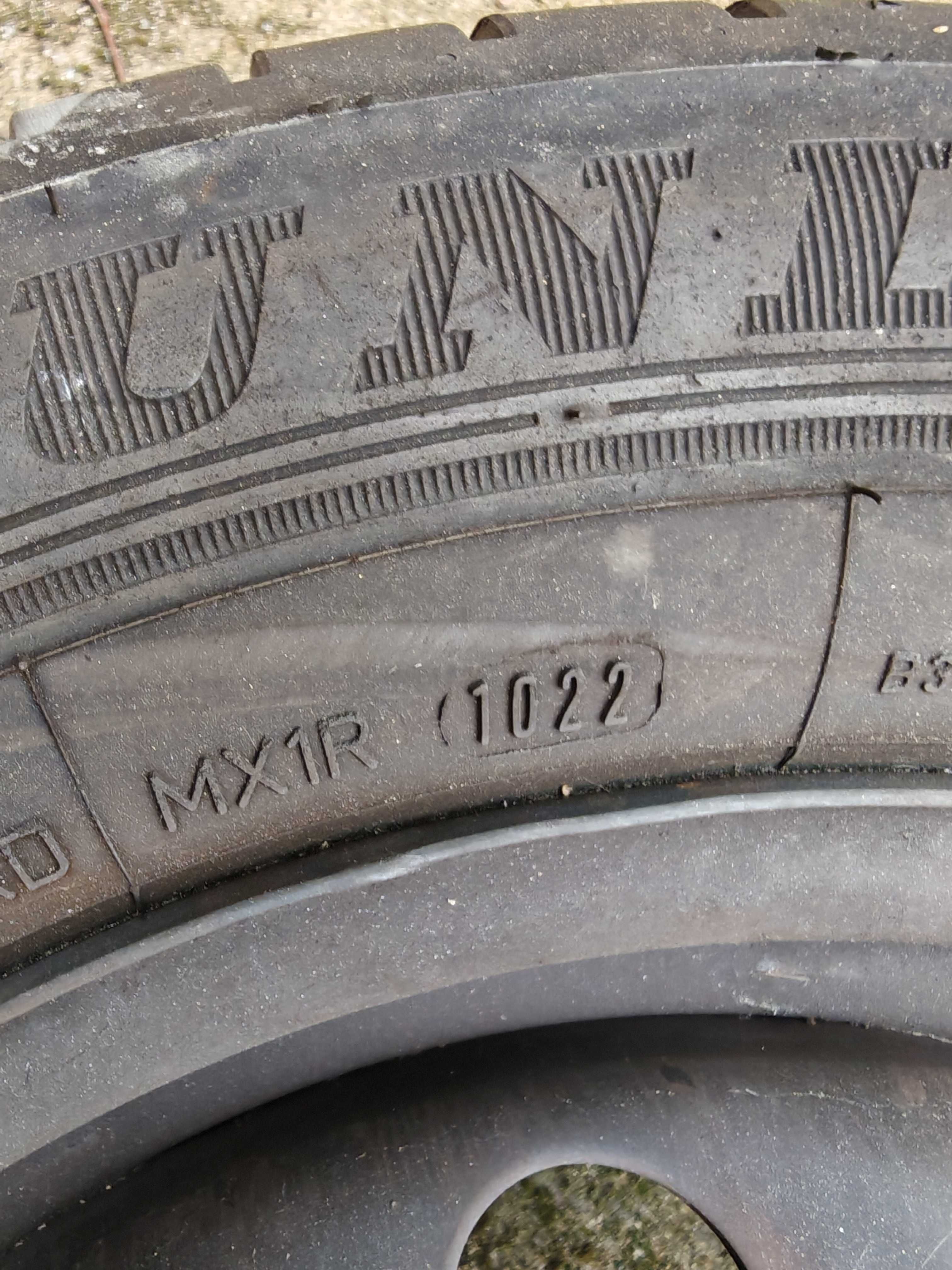 Летни гуми Dunlop 185/65/15