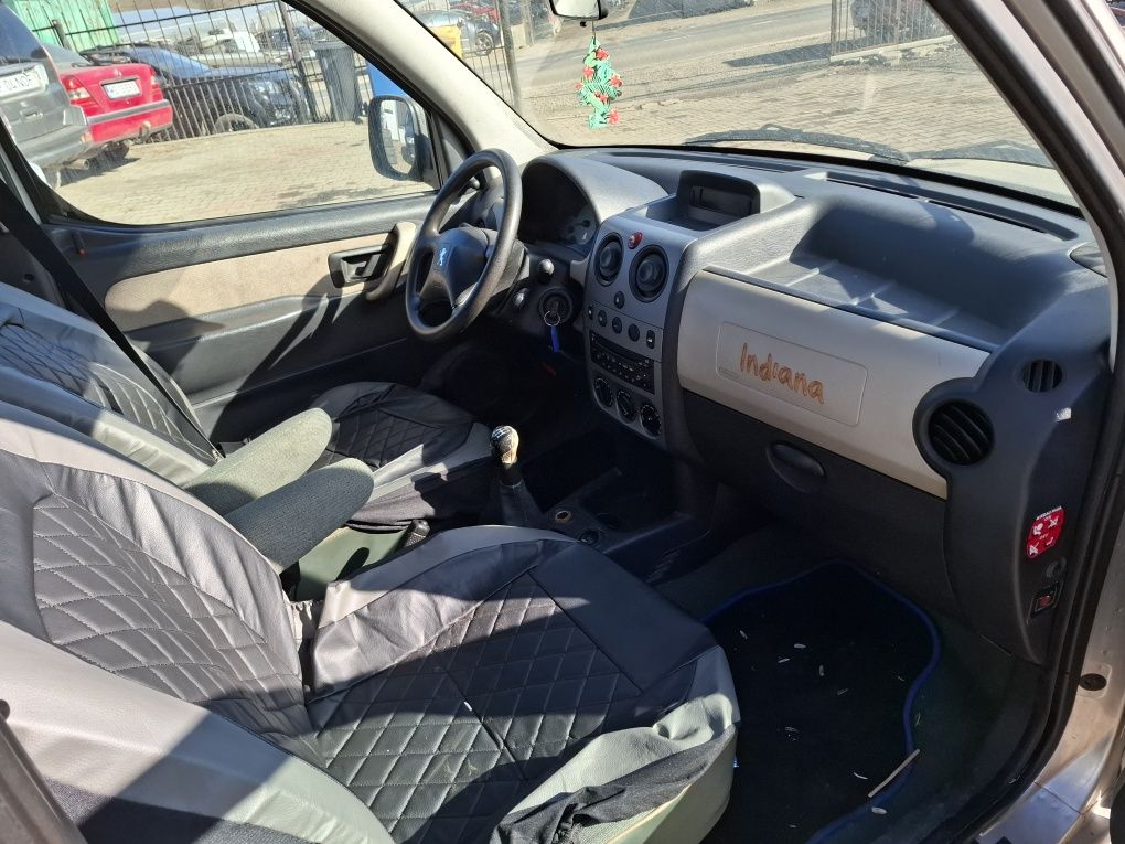 Piese/Dezmembrez Peugeot Partner 1.6HDi indiana An 2007