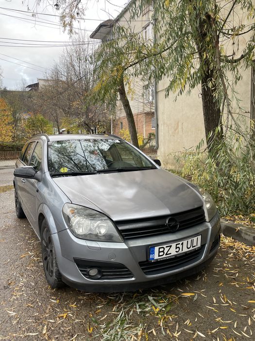 Vand opel astra h 2005 1.6 benzina+gaz