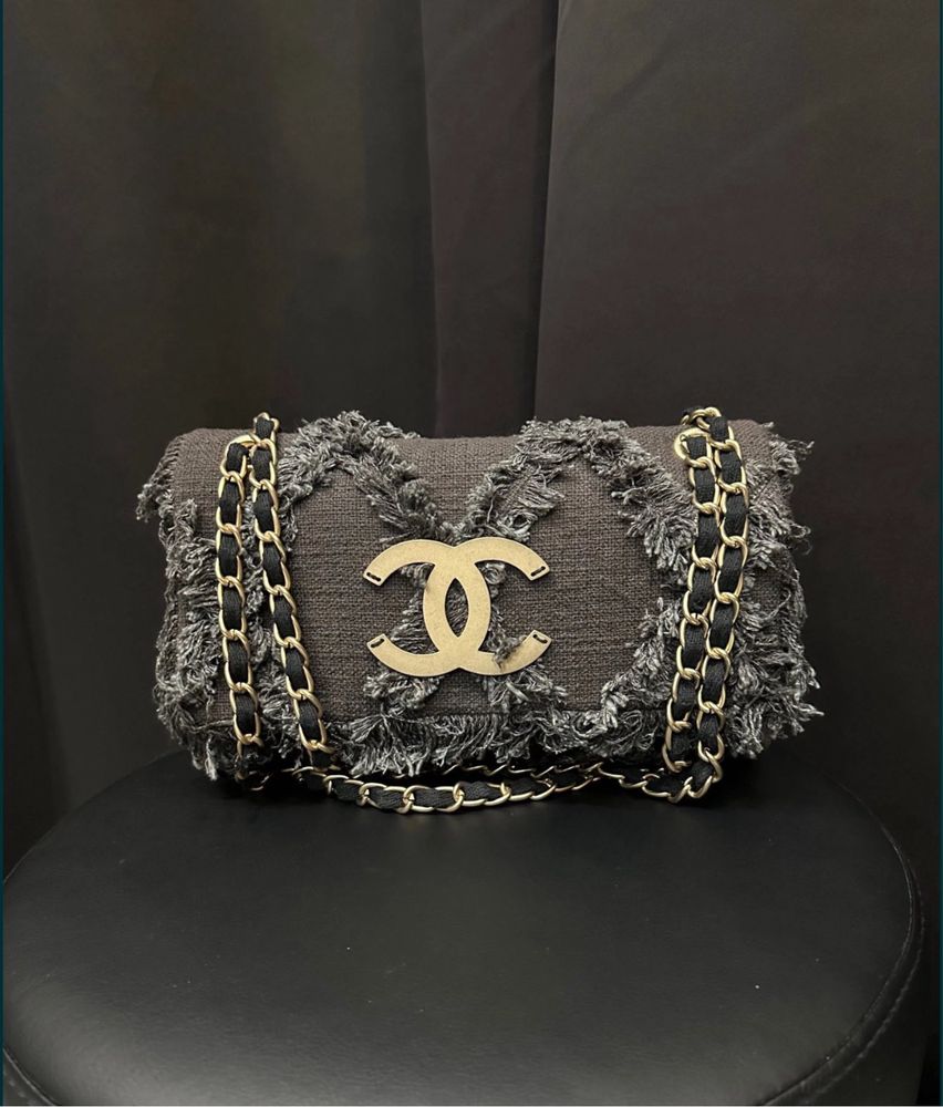 Продава дамска раница Luis Vuitton