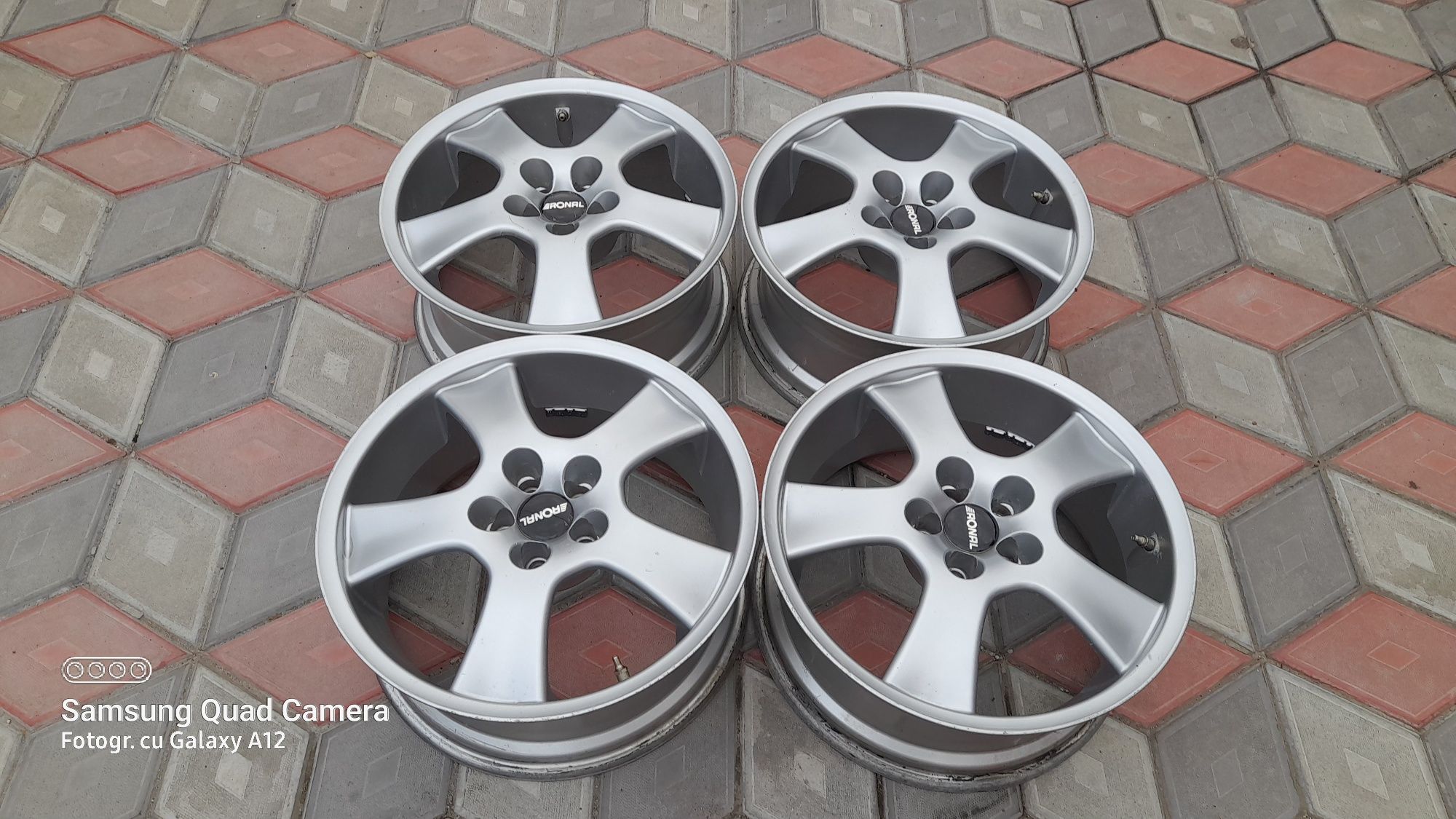 Vand jante aliaj de 18 inch 5x100 pt VW AUDI SEAT SKODA