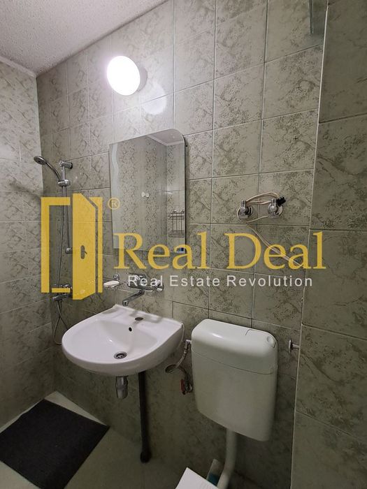 Дава се под наем Двустаен апартамент в София, Център - 75 кв.м за 747.66 € - Снимка #10