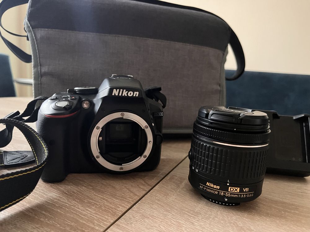 Фотоапарат Nikon D5300 + обектив Nikon 18-55mm
