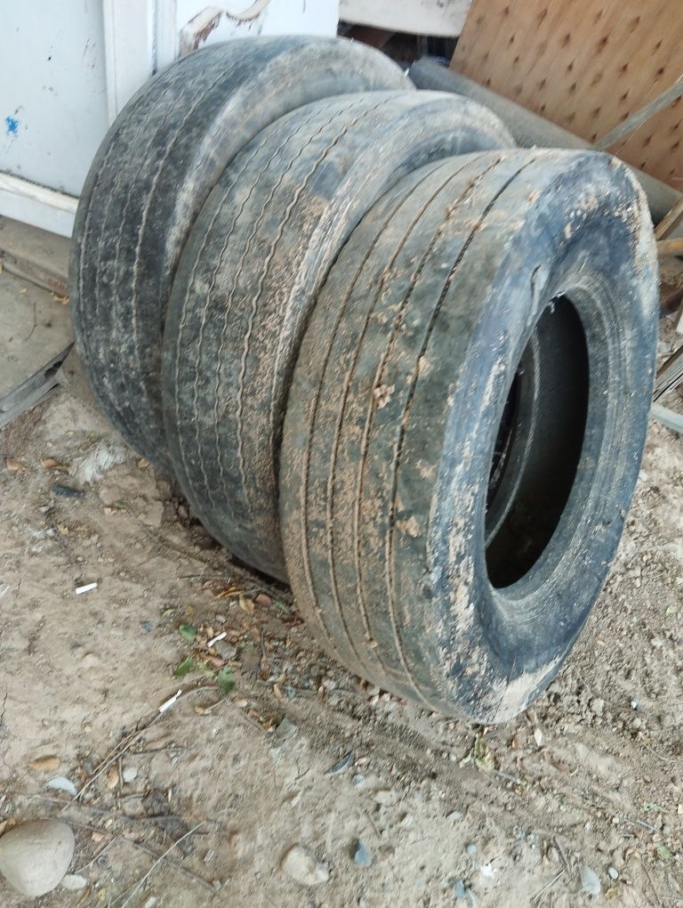 Продам шины бу 17.5