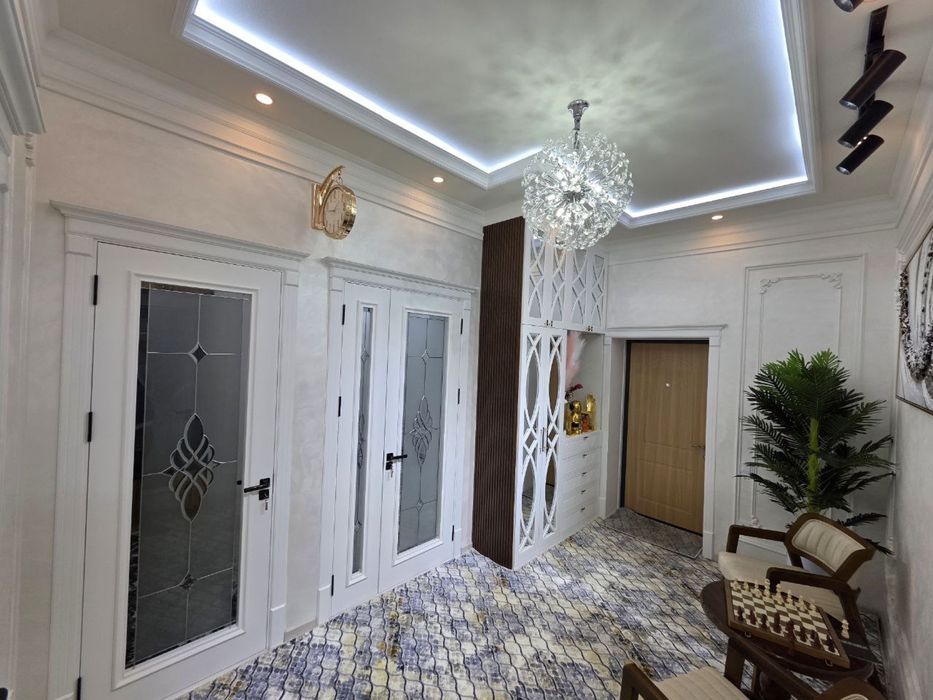 Продается 4х комнатная квартира