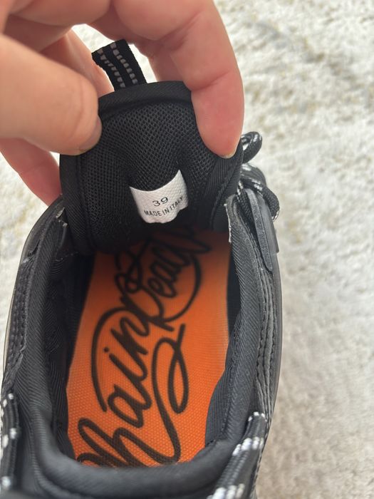 Versace Chain Reaction