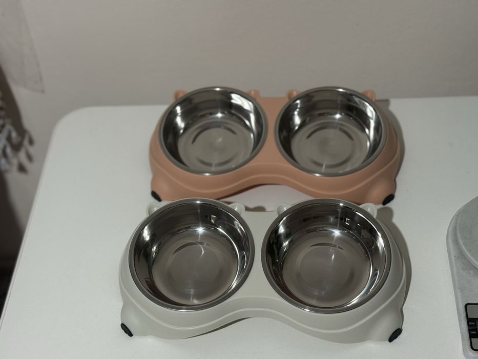 Миска для кошек и собак