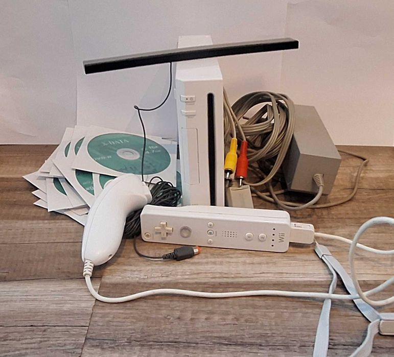 Consola Nintendo Wii Modata 13 jocuri