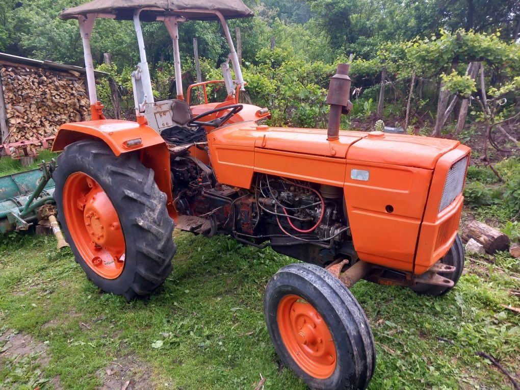 Tractor FIAT 415