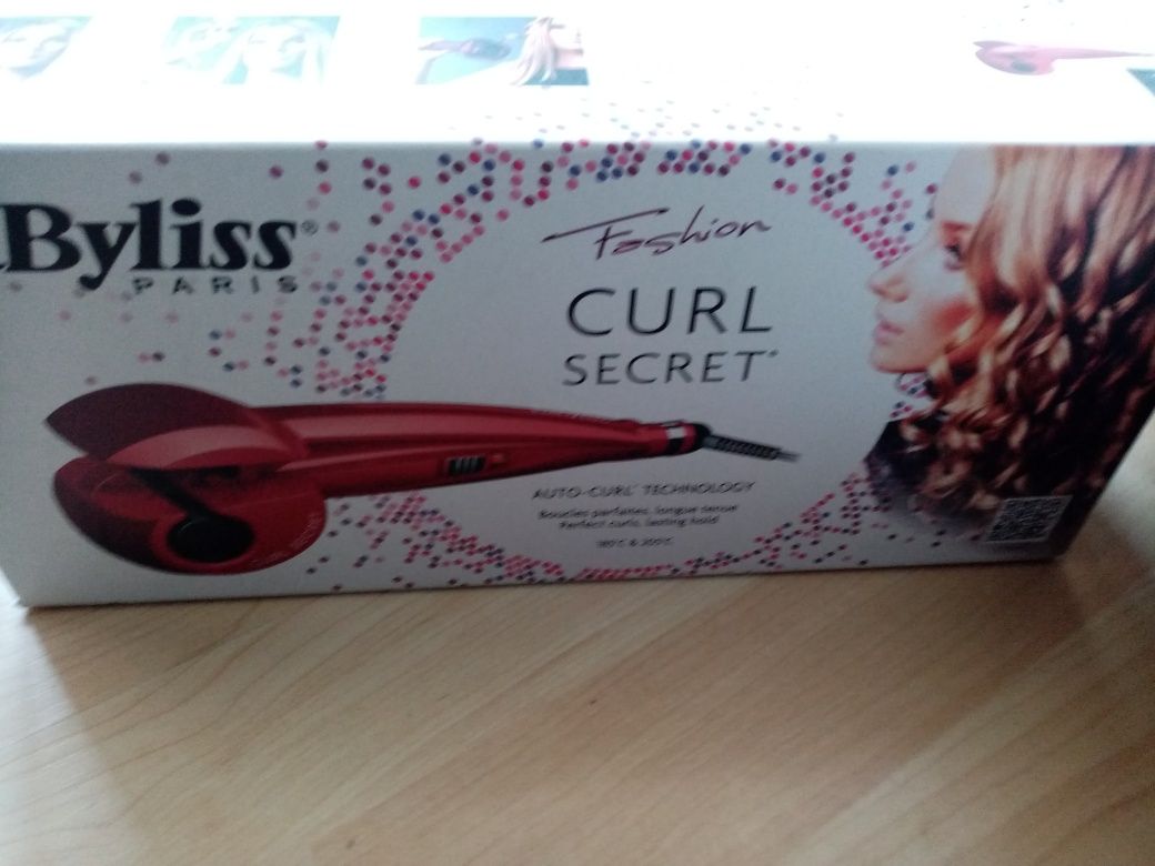 Vând ondulator par Babyliss