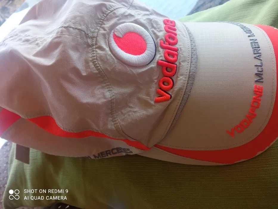 Vand sapca originala VODAFONE