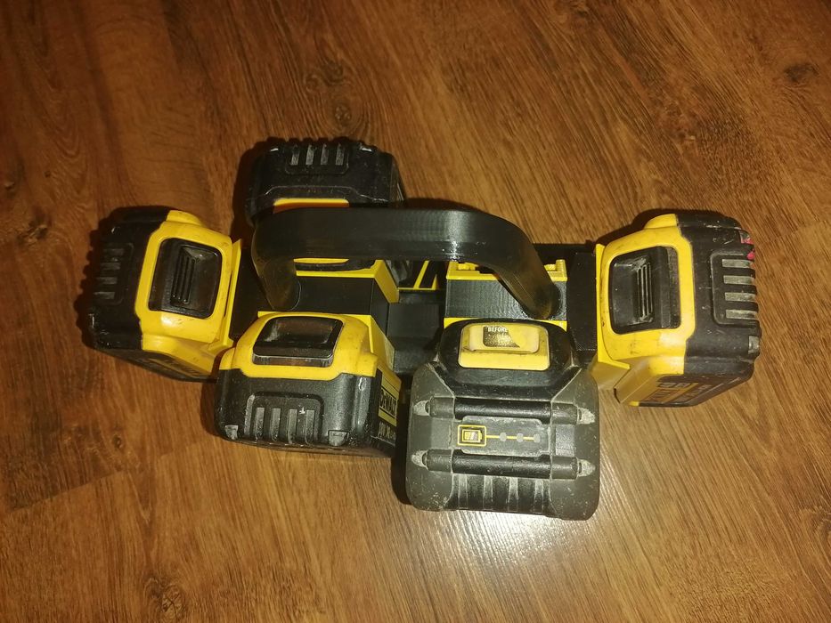 Suport Acumulatori Dewalt 6 Sloturi 14.4V/18V/54V