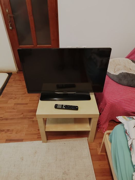 Vând televizor Smart Philips 32" ( diagonala ecran  81 cm)