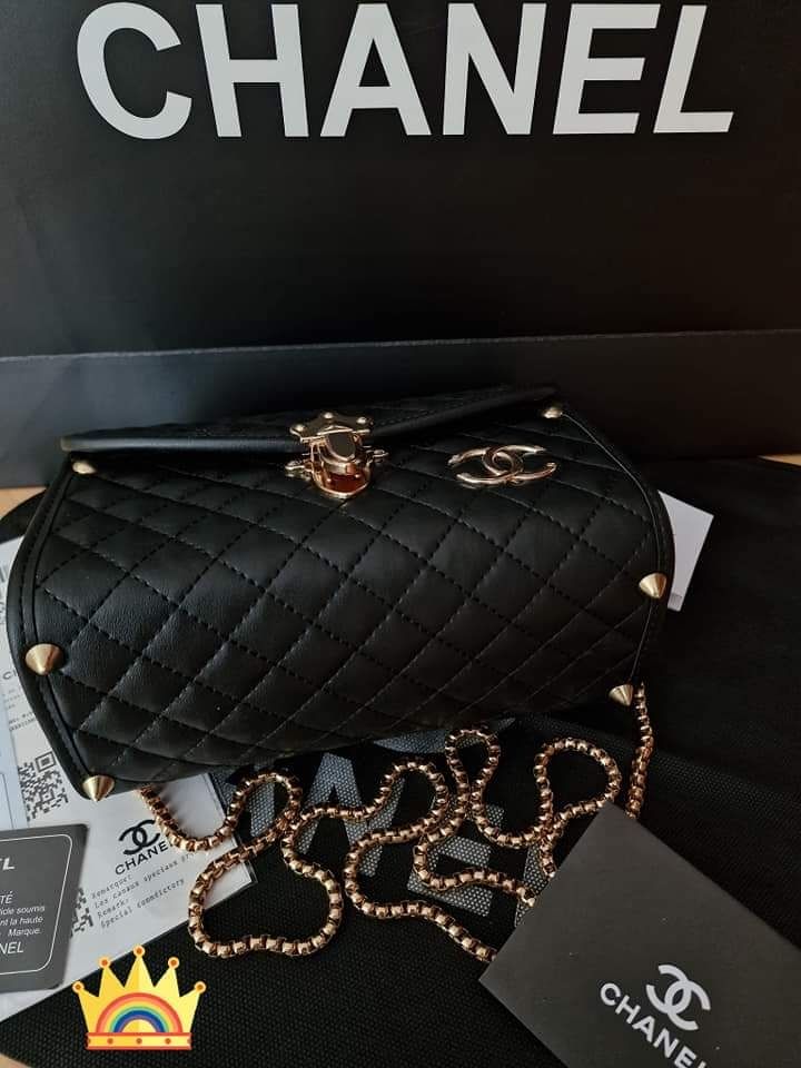 Geanta Chanel editie limitată,new collection, logo metalic, saculet