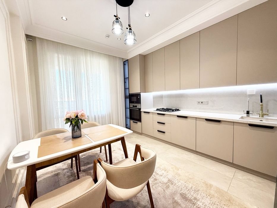 Продажа 3/7/12 100м2 в ЖК NRG Zamon, ор-р: Рохат Круг