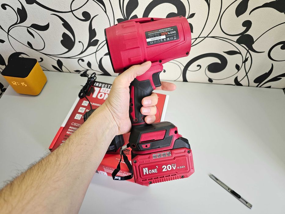 ПРОДАМ Мощная Воздуходувка ONE CB20/4.0-PRO-1 (Аккумуляторная) НОВОЕ