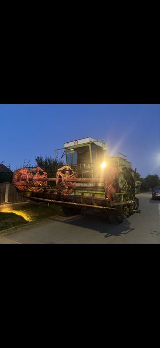 Claas dominator 80 impecabila propietar de 10 ani