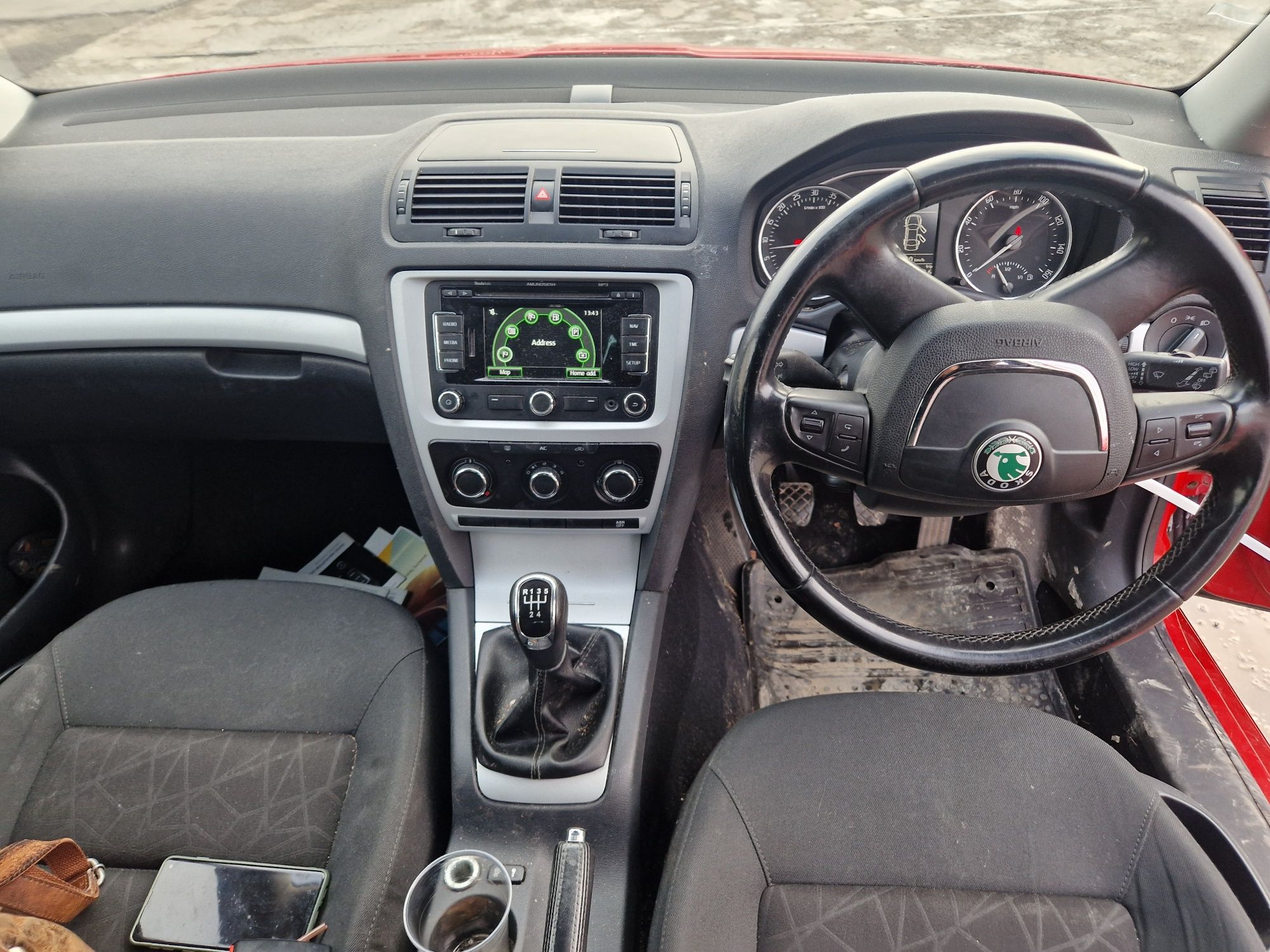 Dezmembrez skoda 2 facelift 1.6 cay 2.0 bkd