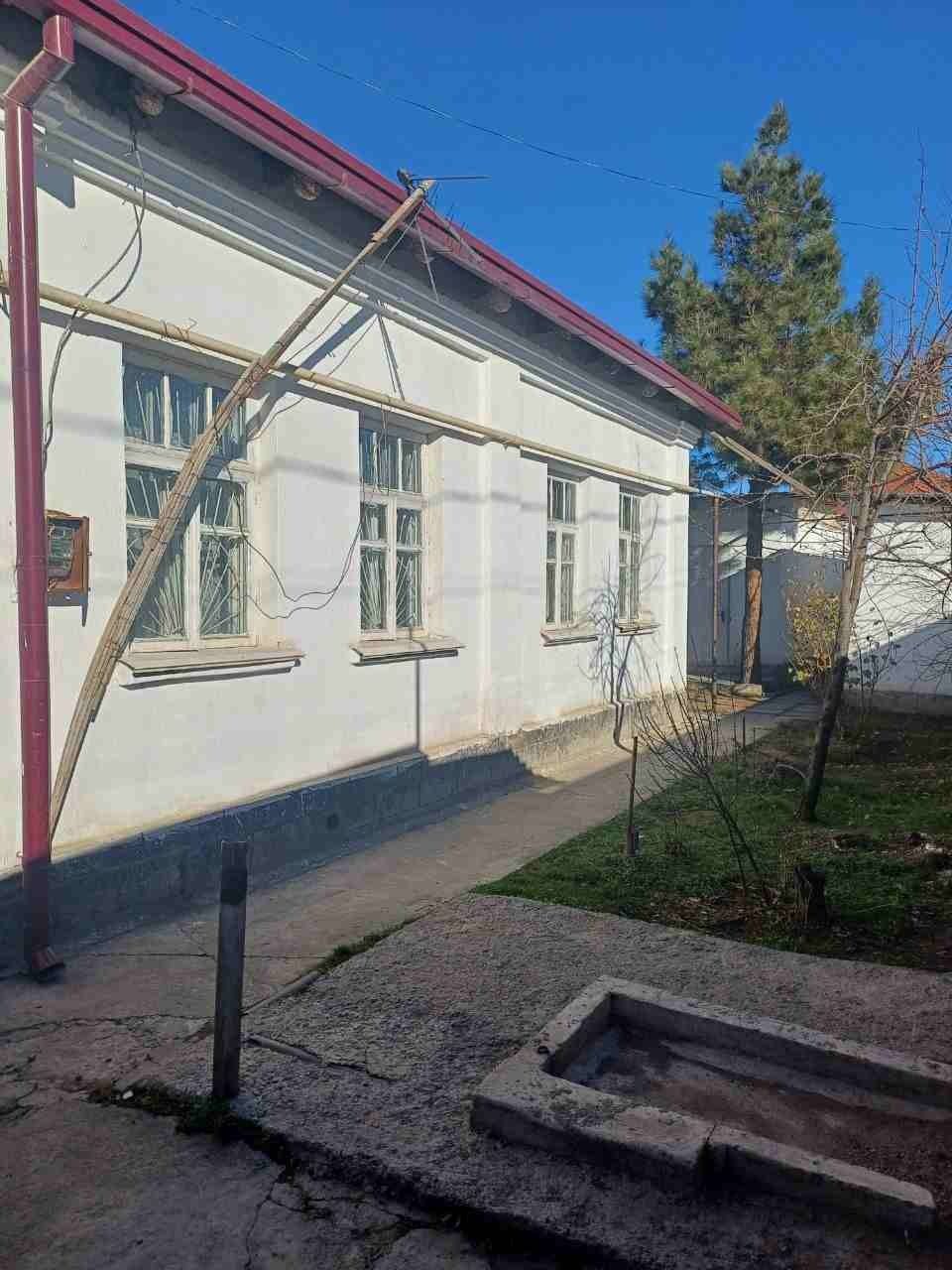 Даромадли Ховли  Сотилади Чирчик Троицкийда
