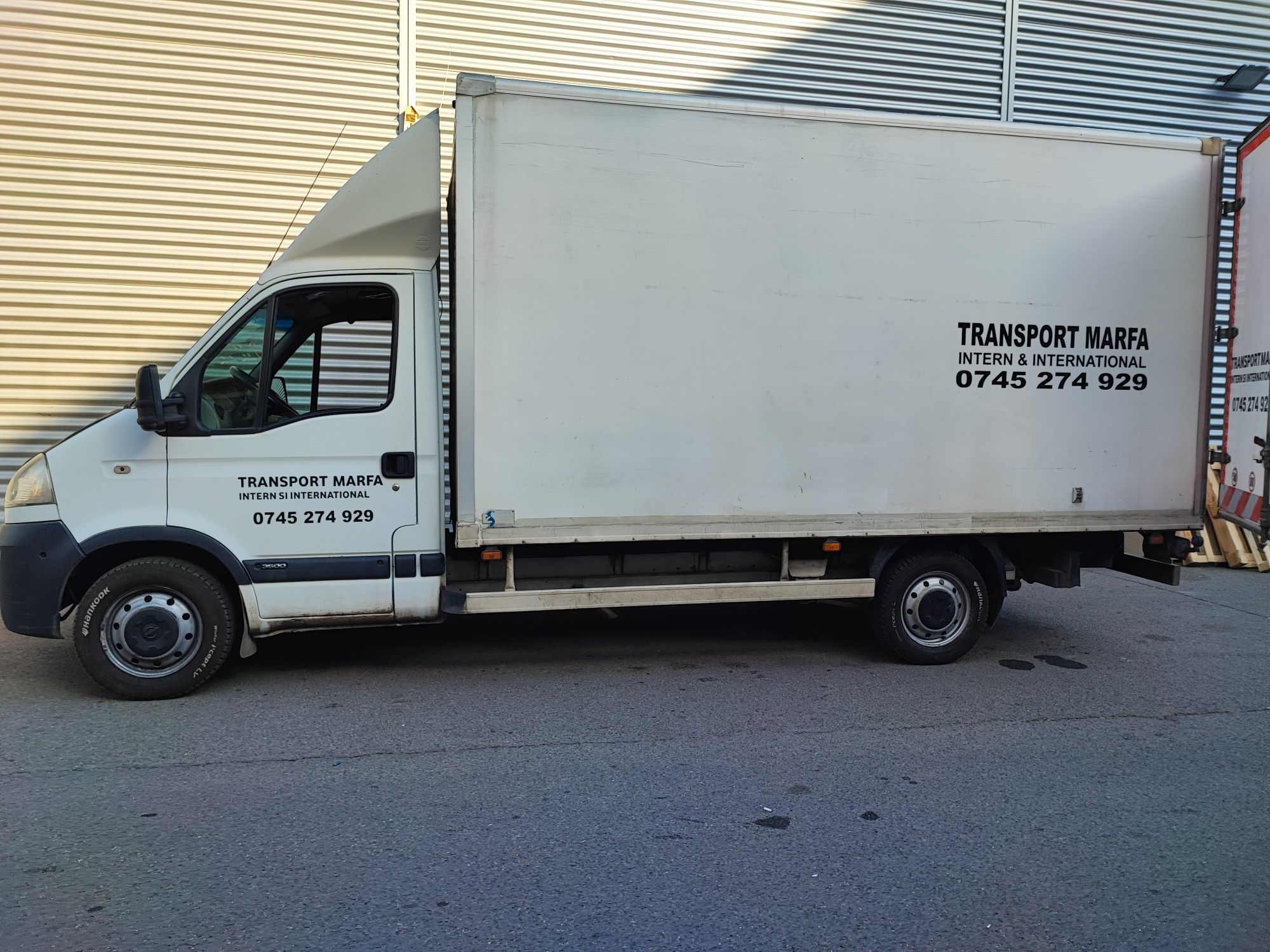 Debarasări, Relocări, Mutări, Transport, Manipulați