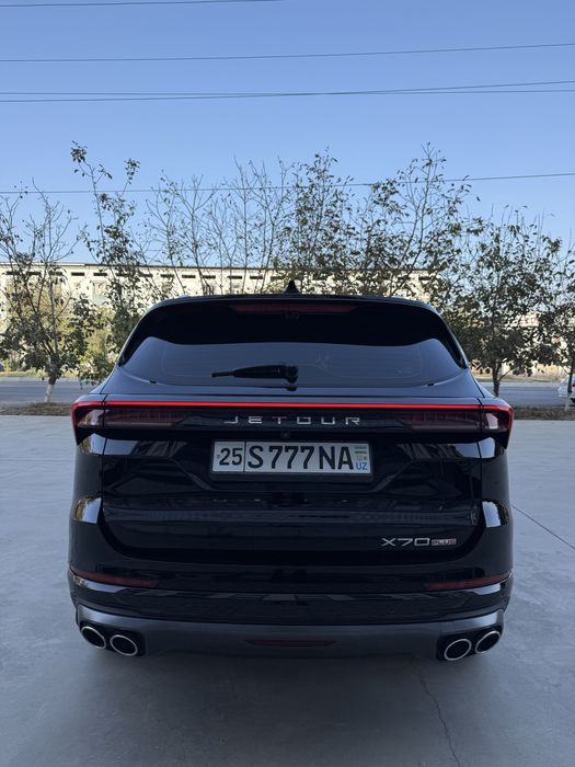 Jetour x70 plus 1.6