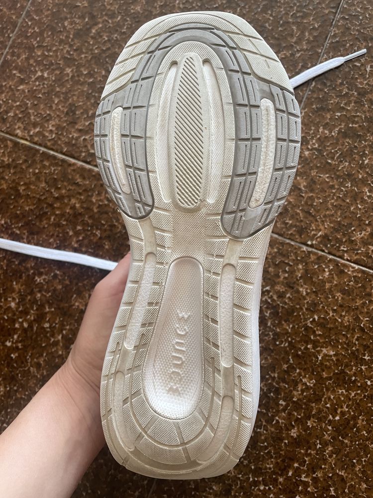 Оригинални мратонки за бягане Adidas