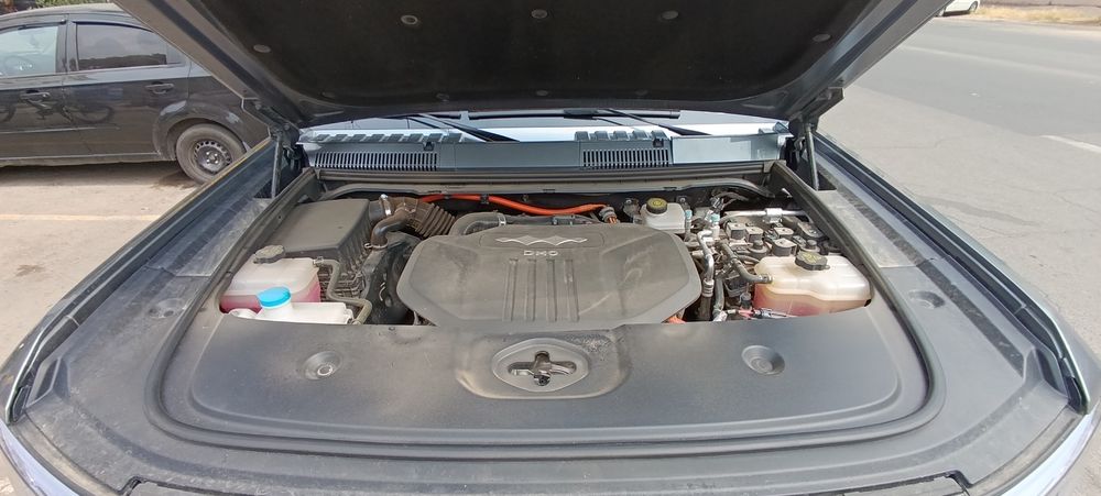 Срочна BYD Leopard 5 автомошинаси сотилади