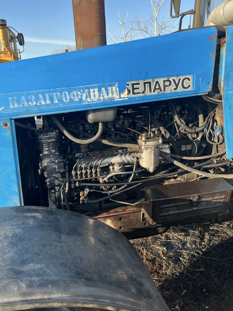 Беларус 1221.2..