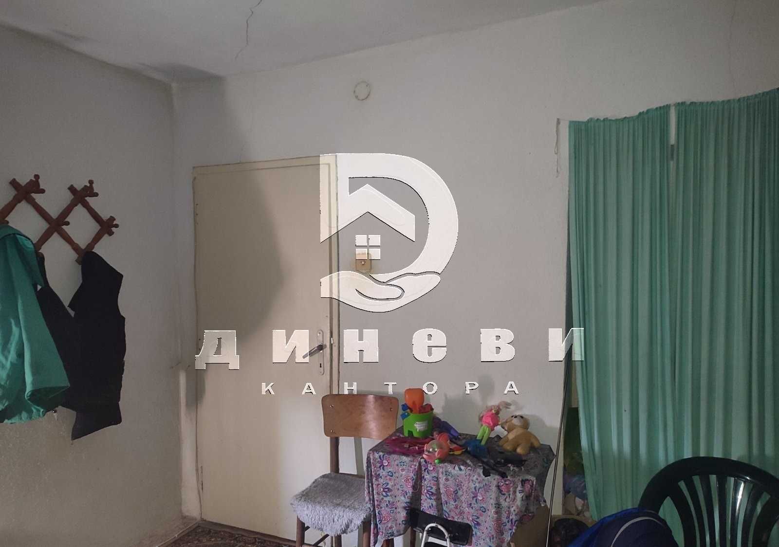 Къща в село Сладък Кладенец
