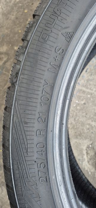 4 anvelope iarna Vredestein 275/40/21,dot 2022.Pretul este pe bucata