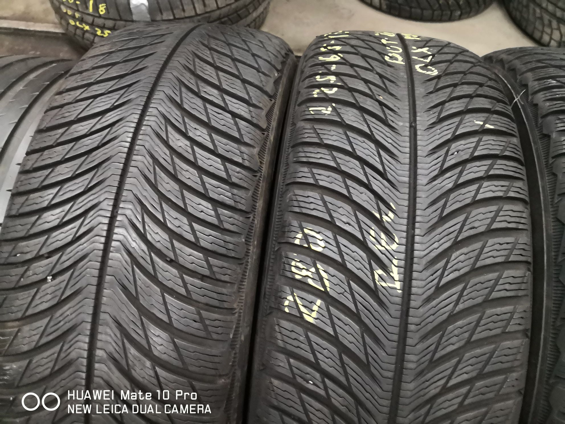 225 65 17 цола гуми като нови Michelin dot 20 21