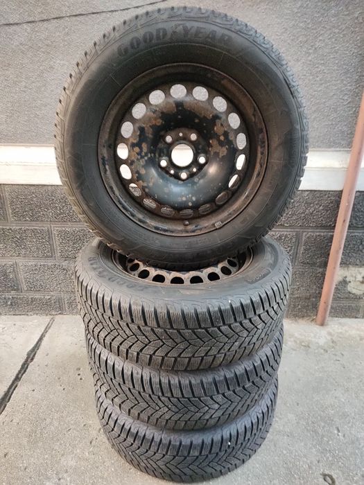 Vând Set Jante 5x112+Cauciucuri 215/65/16 M+S Goodyear Import Germania